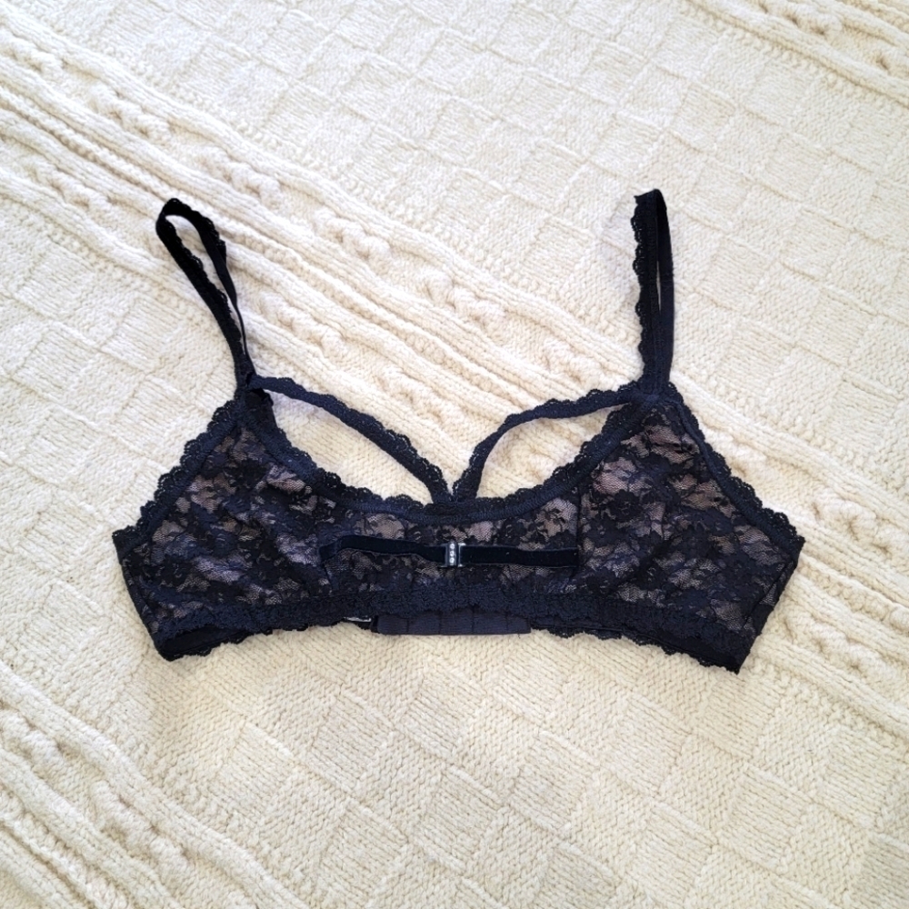 Hanky Panky After Midnight Strappy Rhinestone Bralette size XS Black Lace